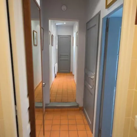 La Cour Des Chevau-legers Apartment Versailles
